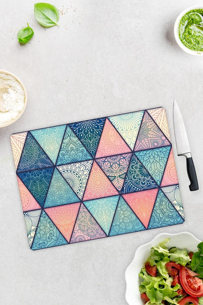 Renkli Mandala Desenli | Cam Kesme Tahtası - Cam Kesme Tablası | 29 cm x 34 cm