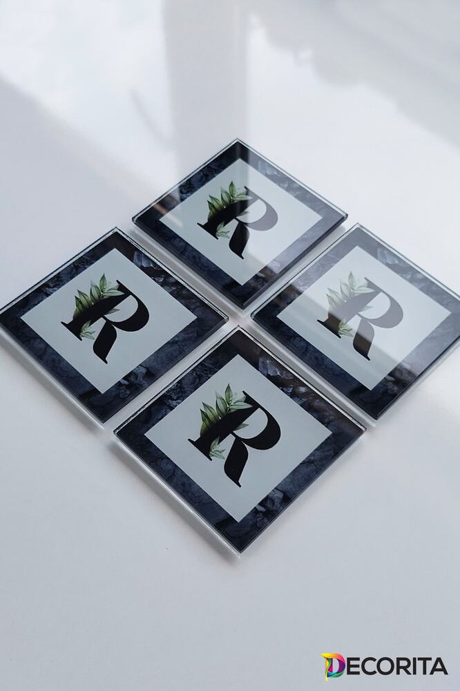 Cam Bardak Altlığı | Harfli Tasarım | 4'lü Takım | R | 10cm X 10cm